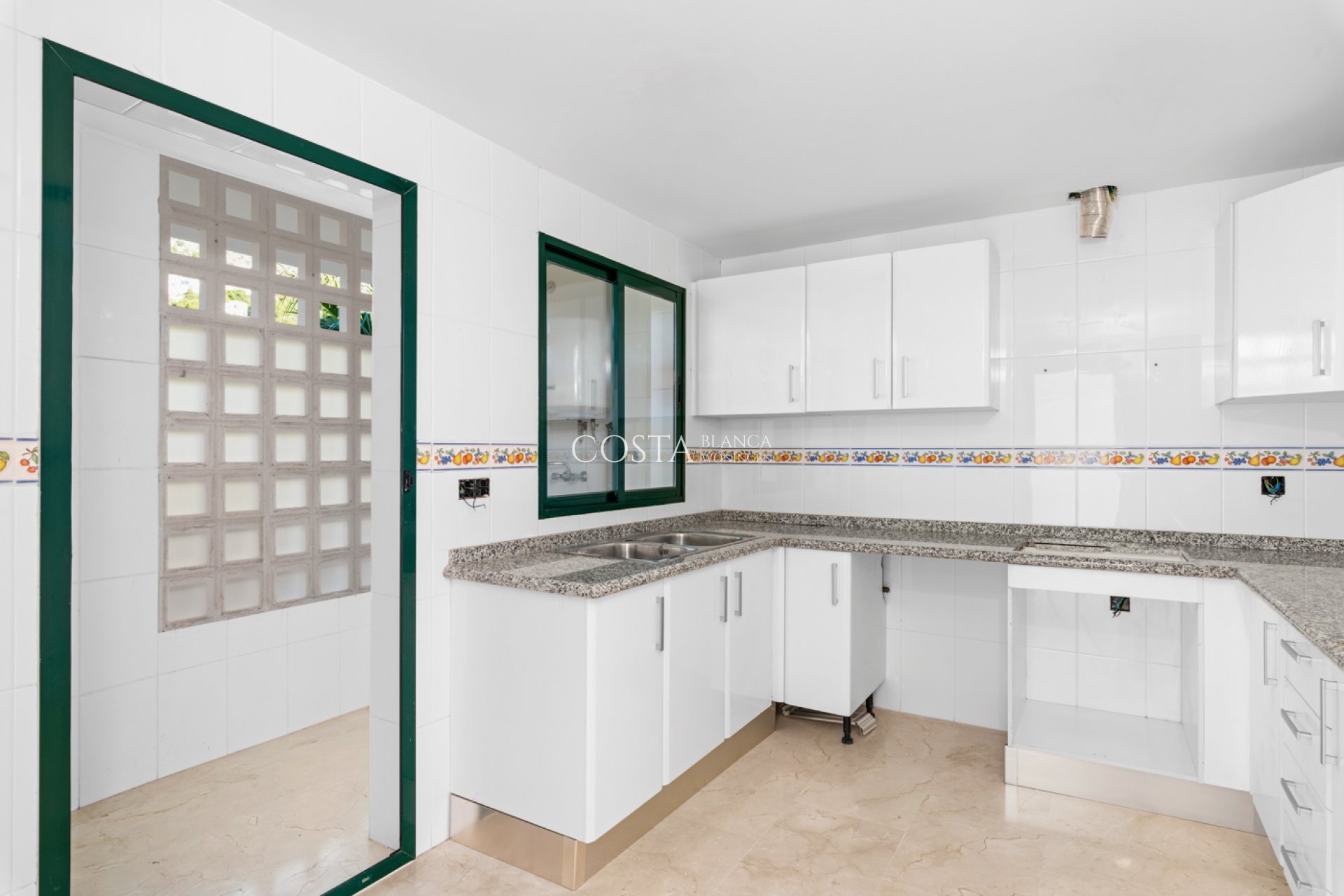 Herverkoop - Appartement -
Altea