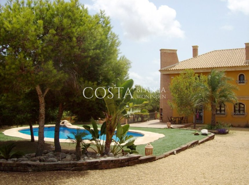 Herverkoop - Country House -
Ciudad Quesada - Lo Pepin