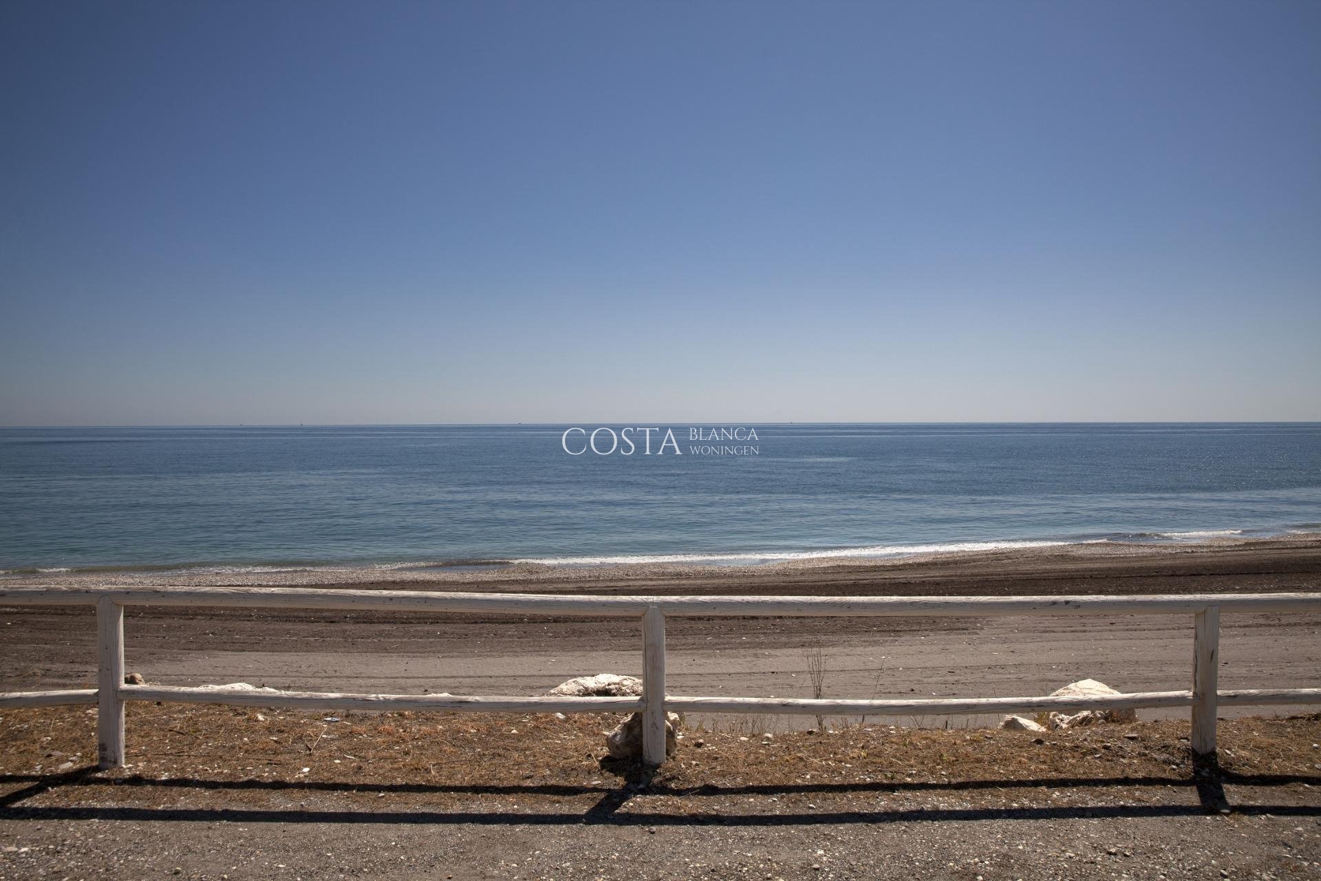 New Build - Apartment -
Torrox Costa - El Peñoncillo