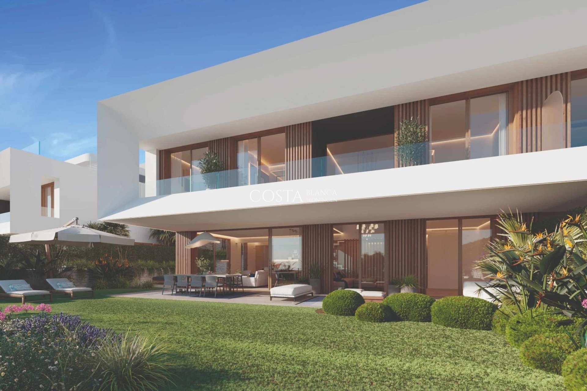 New Build - House -
Estepona - El Paraíso