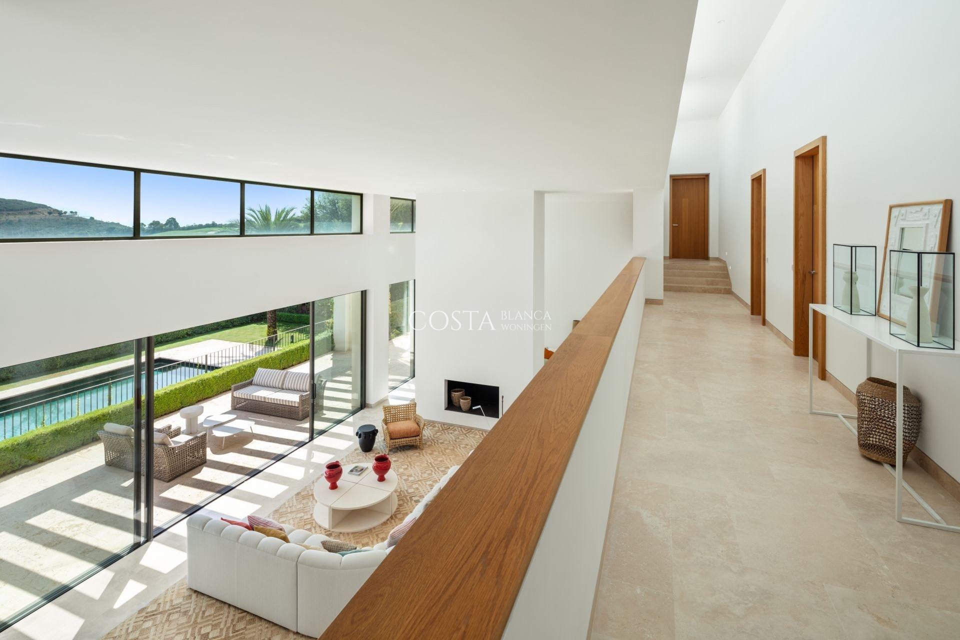 New Build - Villa -
Casares - Pedregales