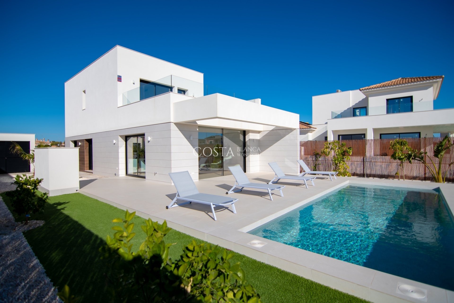 New Build - Villa -
Los Montesinos - La Herrada