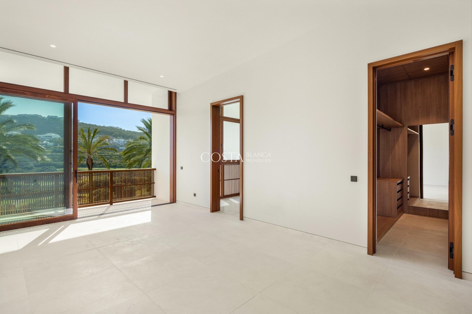 Nieuwbouw Woningen - Villa -
Casares - Pedregales