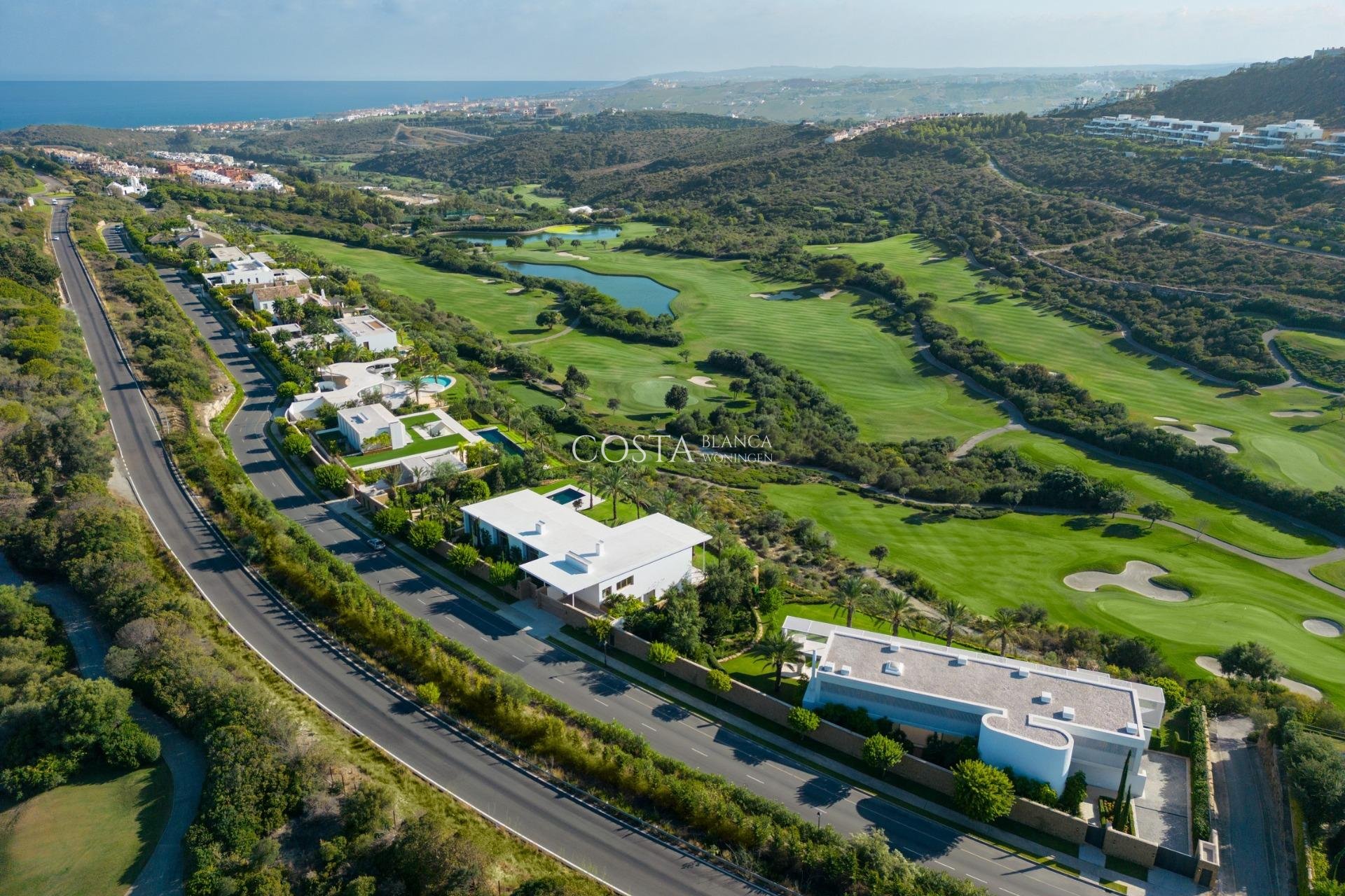 Nieuwbouw Woningen - Villa -
Casares - Pedregales