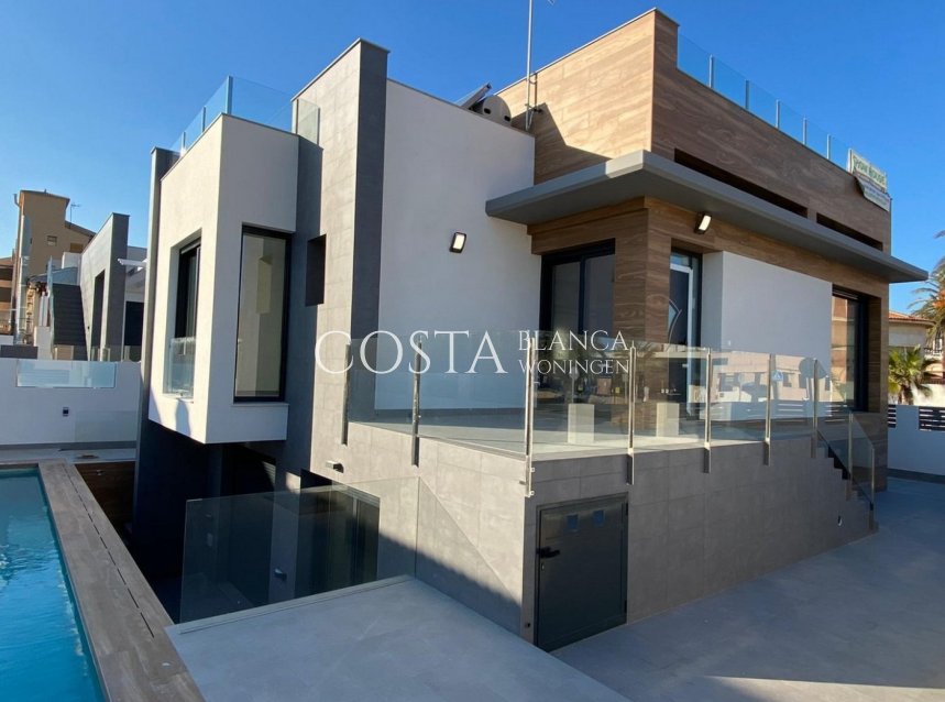 Nieuwbouw Woningen - Villa -
Torrevieja - La Mata Pueblo