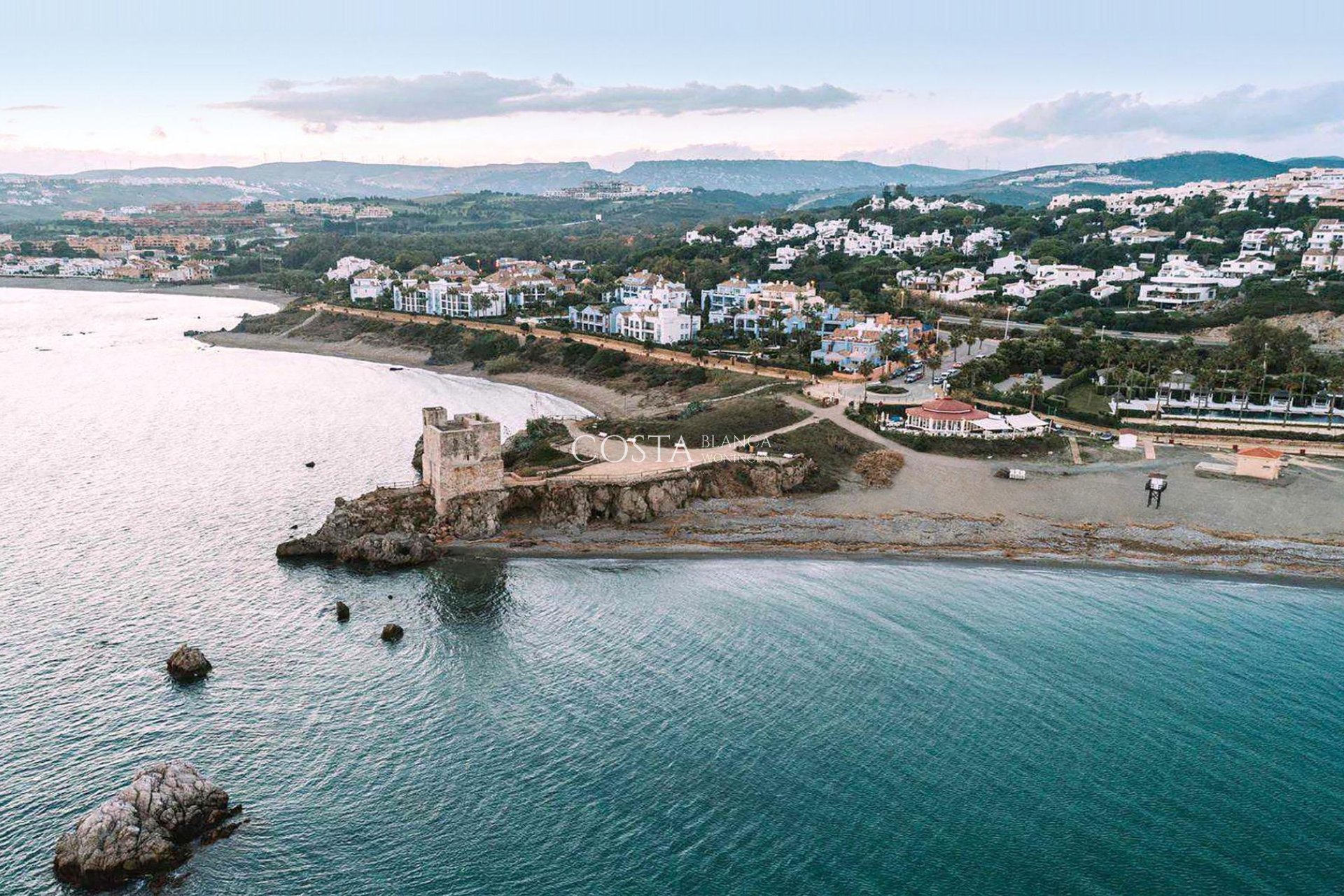 Nouvelle construction - Appartement -
Casares - Casares Playa