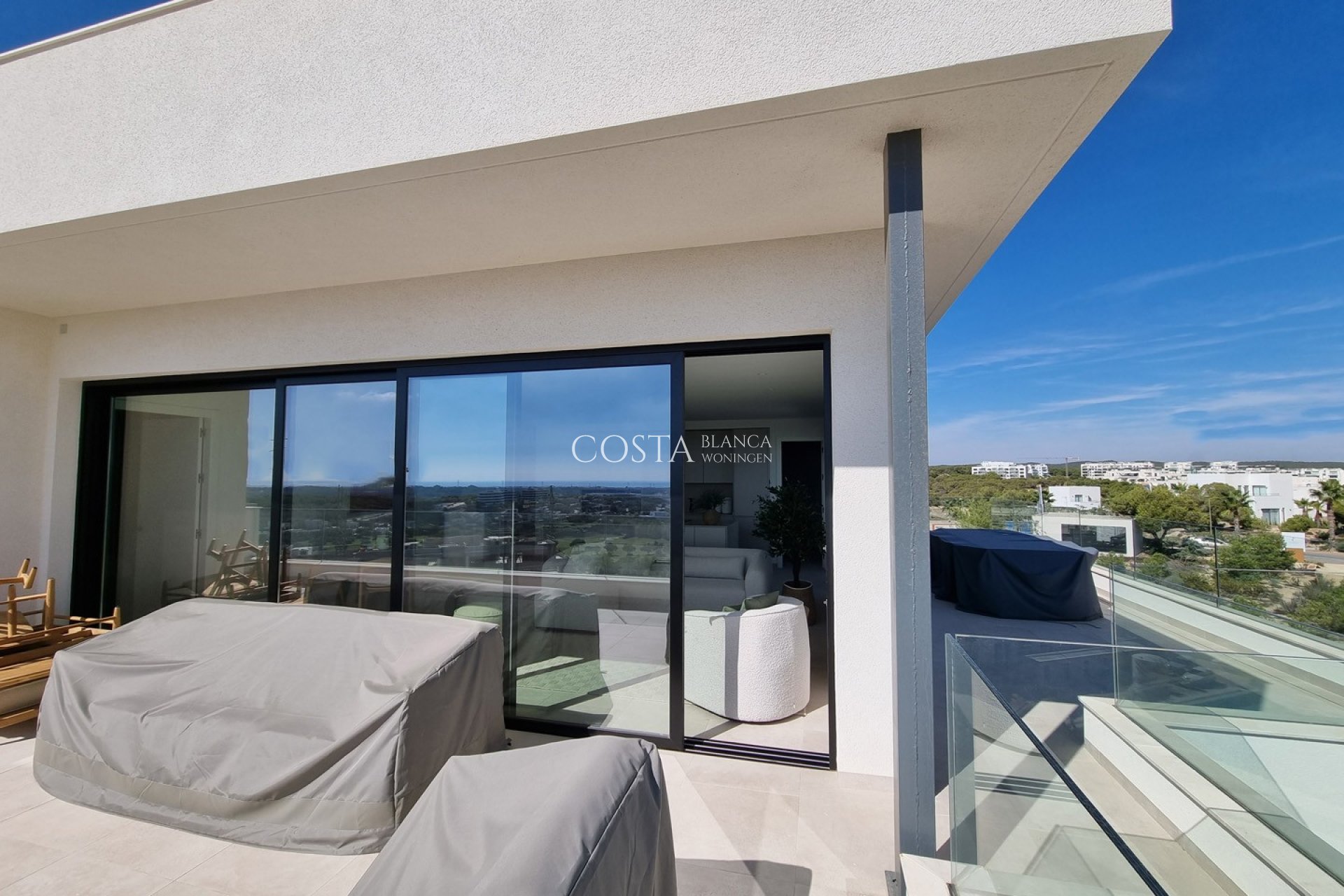 Nouvelle construction - Appartement -
Las Colinas Golf and Country Club