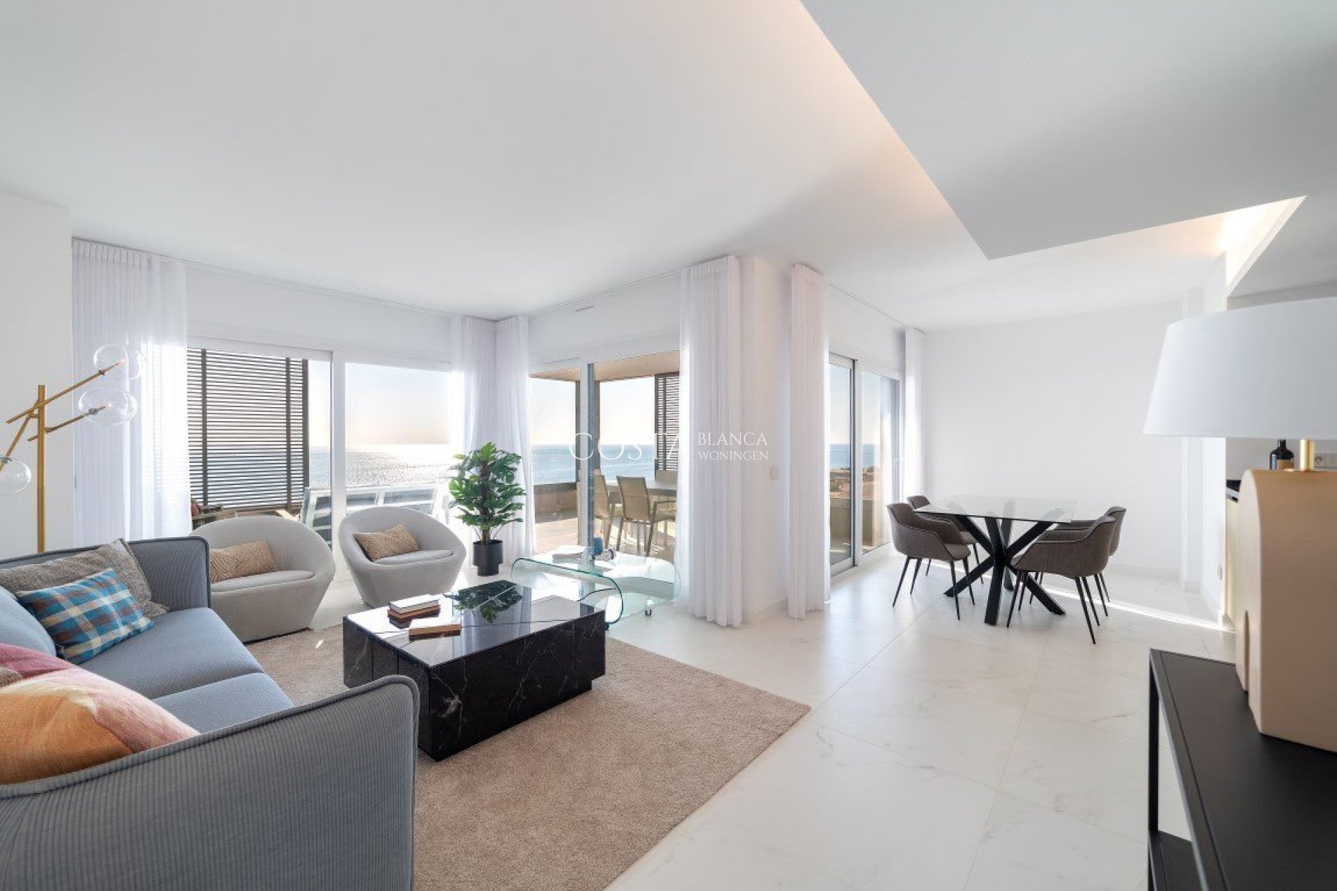 Nouvelle construction - Appartement -
Torrevieja - Punta Prima