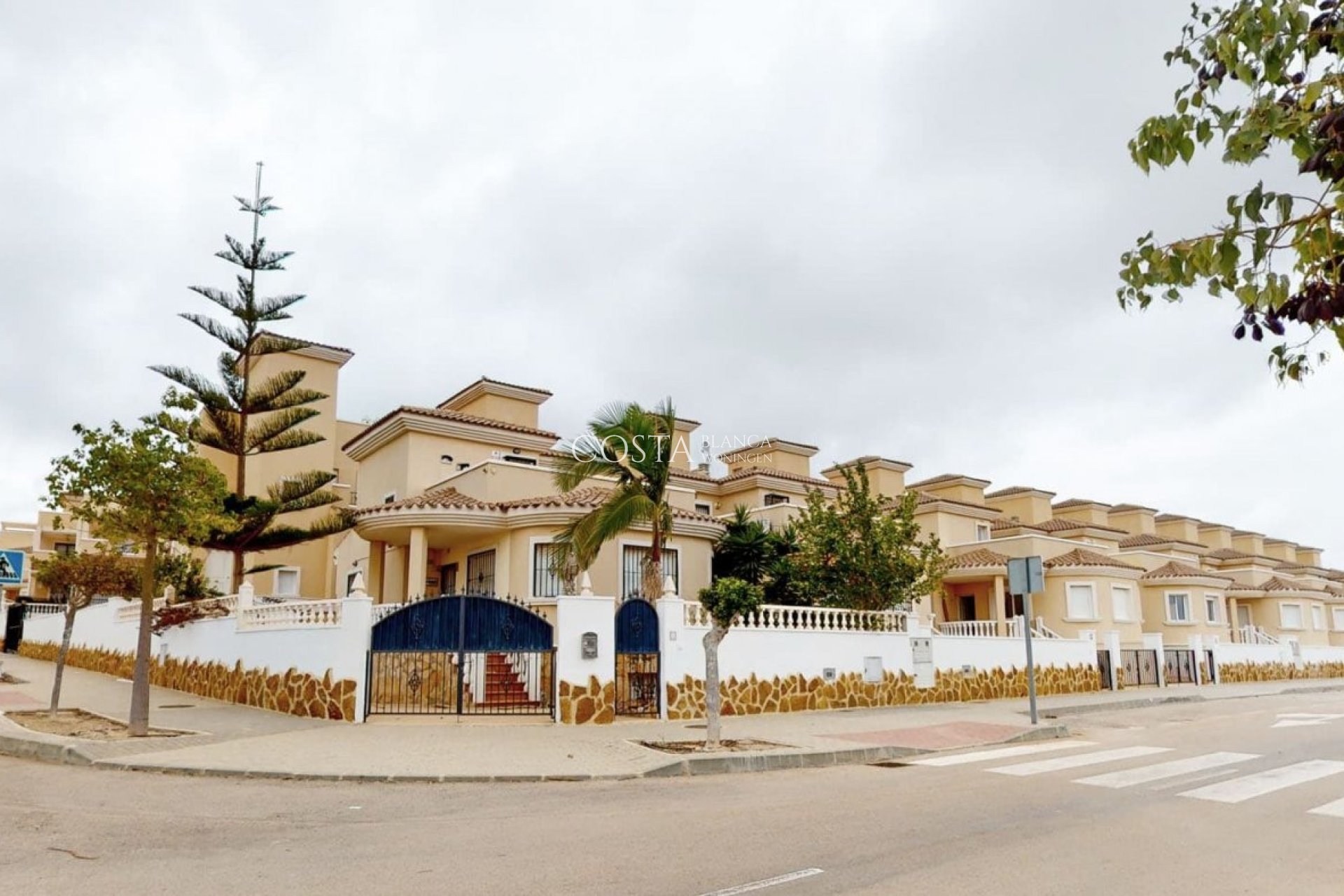 Nouvelle construction - Villa -
San Miguel de Salinas - San Miguel De Salinas