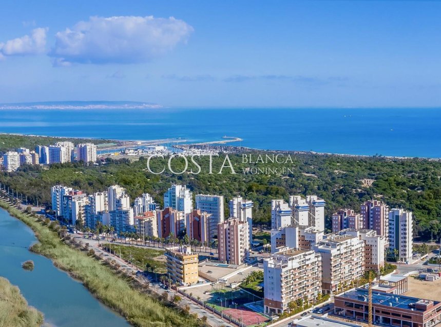 Nowy budynek - Apartament -
Guardamar del Segura - Puerto Deportivo