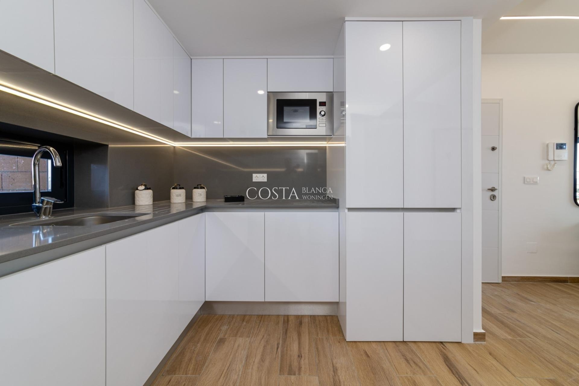 Nowy budynek - Apartament -
Los Alcazares - Euro Roda