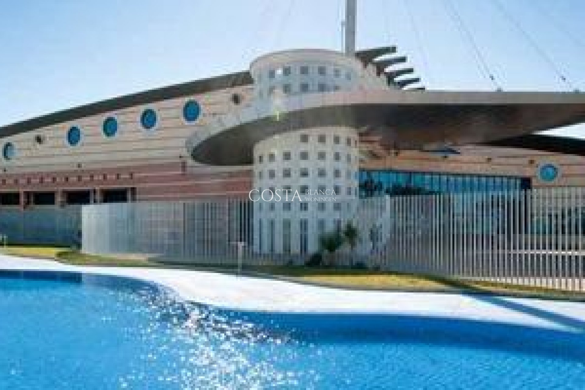 Nowy budynek - Apartament -
Torrevieja - Habaneras