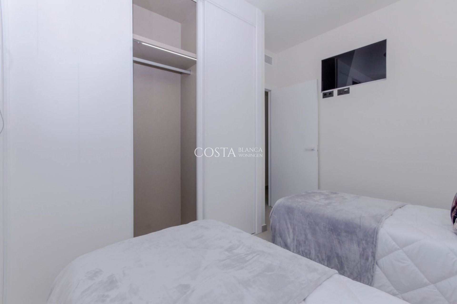 Nowy budynek - Apartament -
Torrevieja - Los Balcones