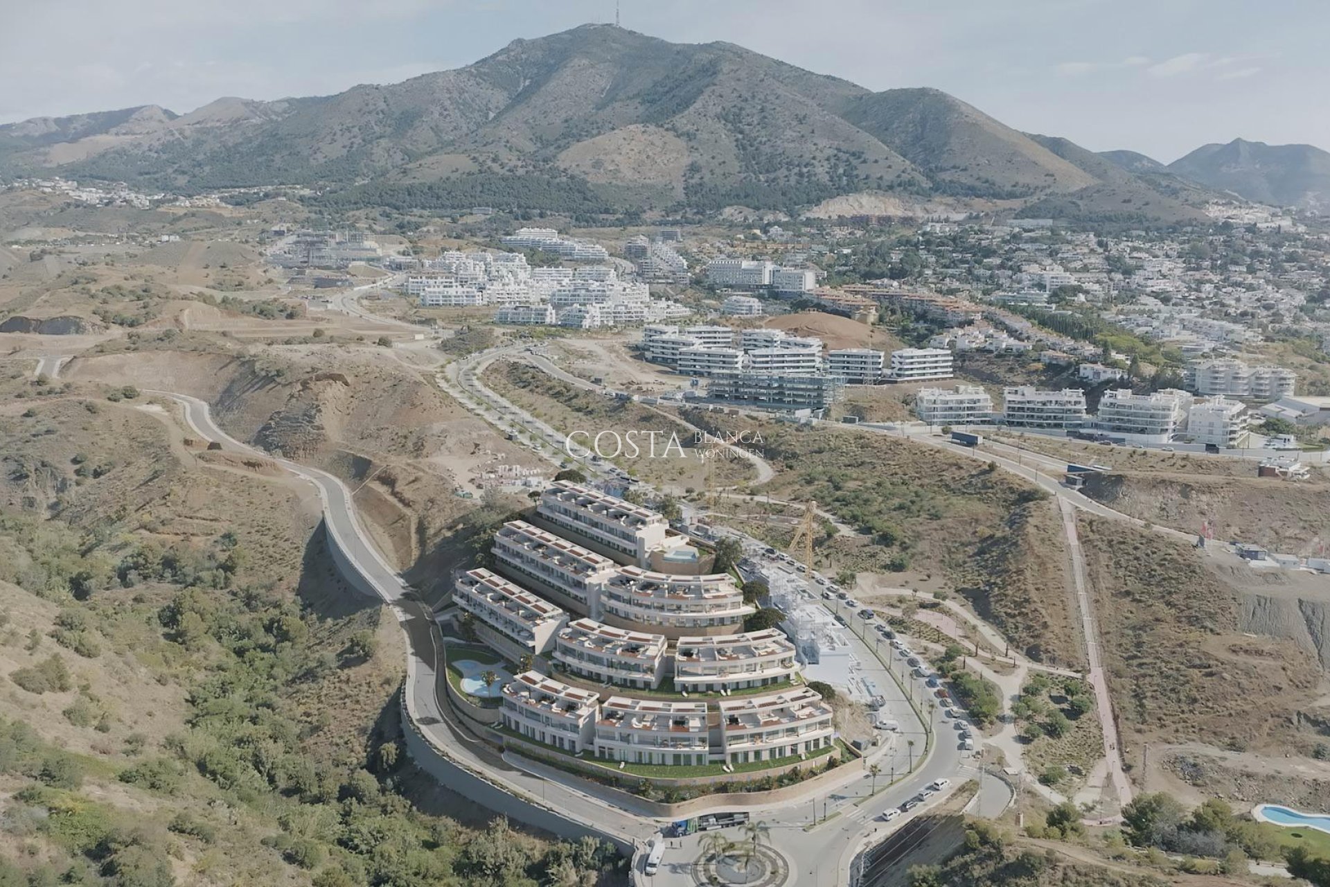 Nowy budynek - Dom -
Fuengirola - El Higuerón