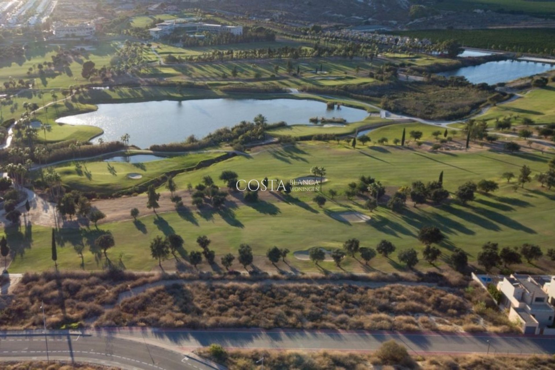 Nowy budynek - Willa -
Algorfa - La Finca Golf