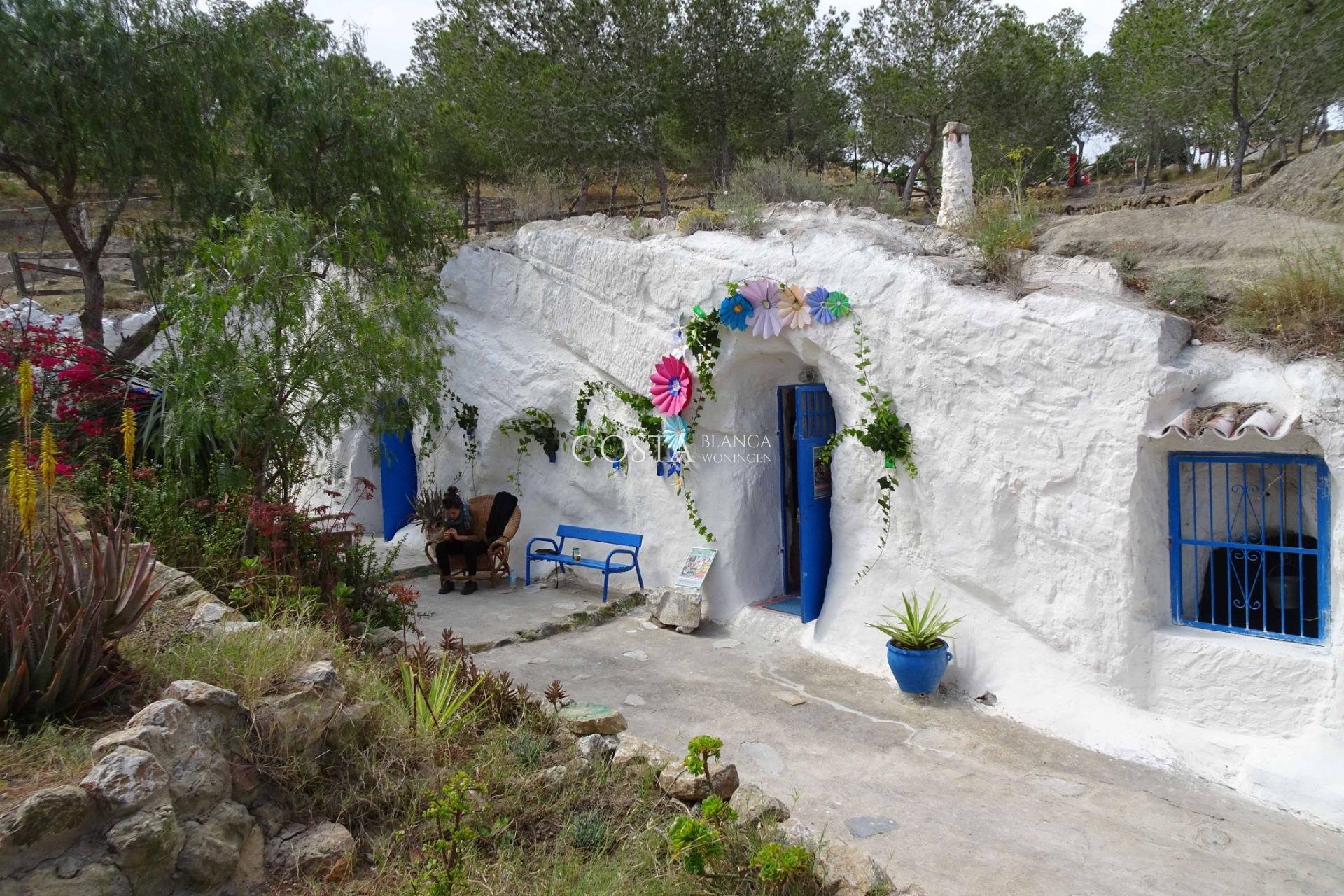 Nowy budynek - Willa -
Ciudad Quesada - Pueblo Lucero