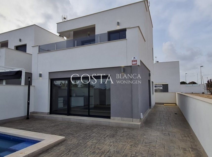 Nowy budynek - Willa -
Orihuela Costa - Los Dolses