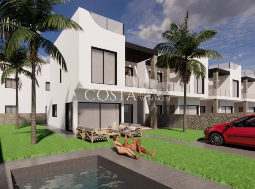 Nowy budynek - Willa -
Orihuela Costa - Punta Prima
