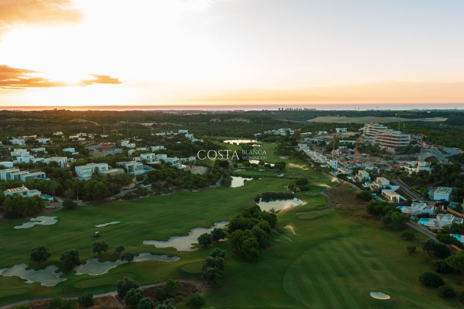 Nowy budynek - Willa -
Orihuela - Las Colinas Golf