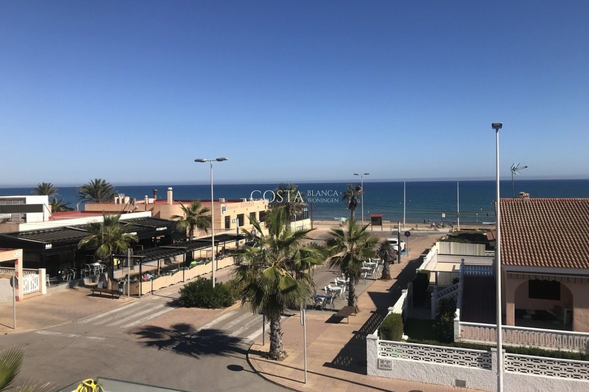 Nowy budynek - Willa -
Torrevieja - La Mata Pueblo