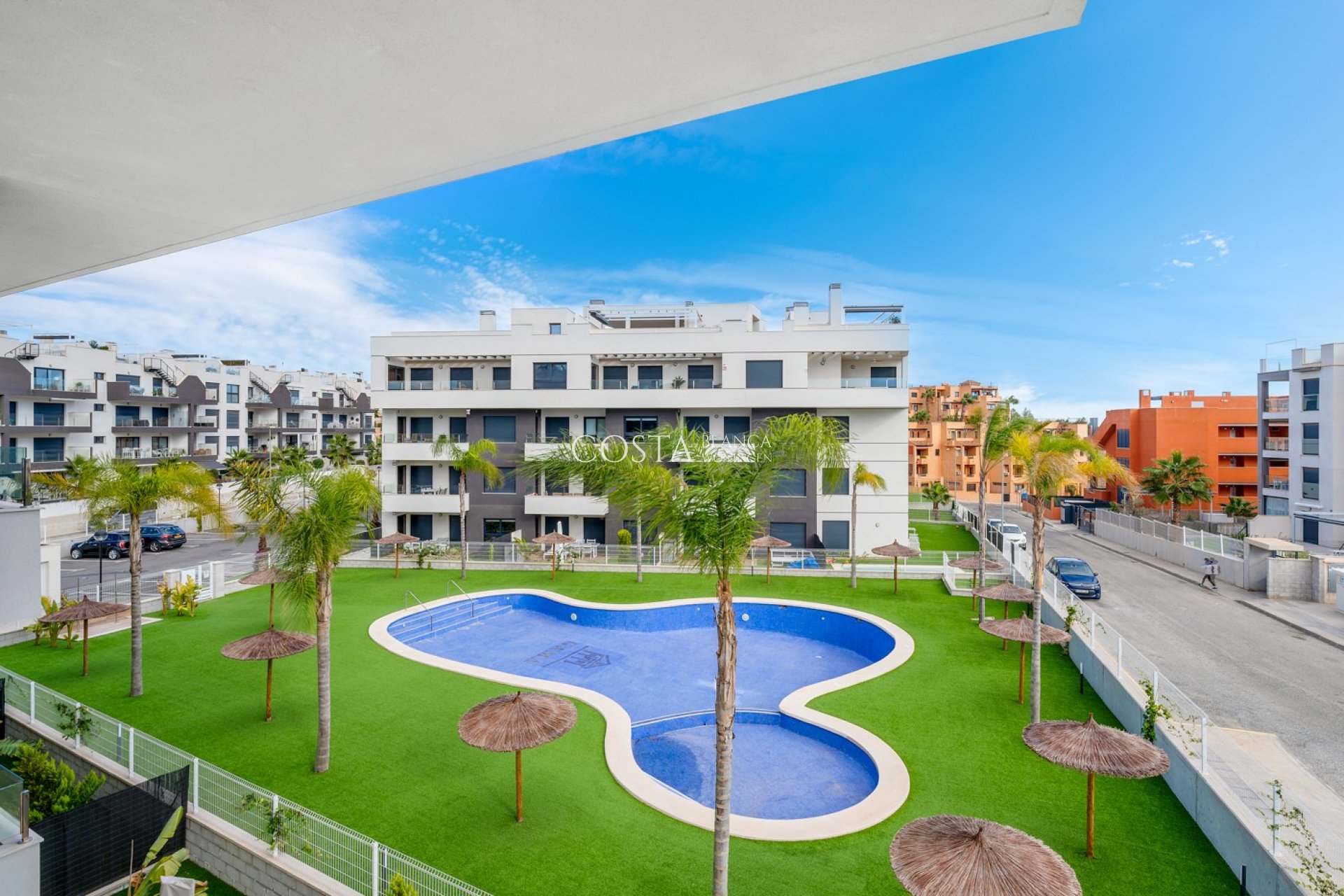 Odsprzedaż - Apartament -
Orihuela Costa - Villamartín