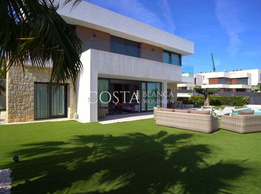 Odsprzedaż - Willa -
Finestrat - Golf Bahía