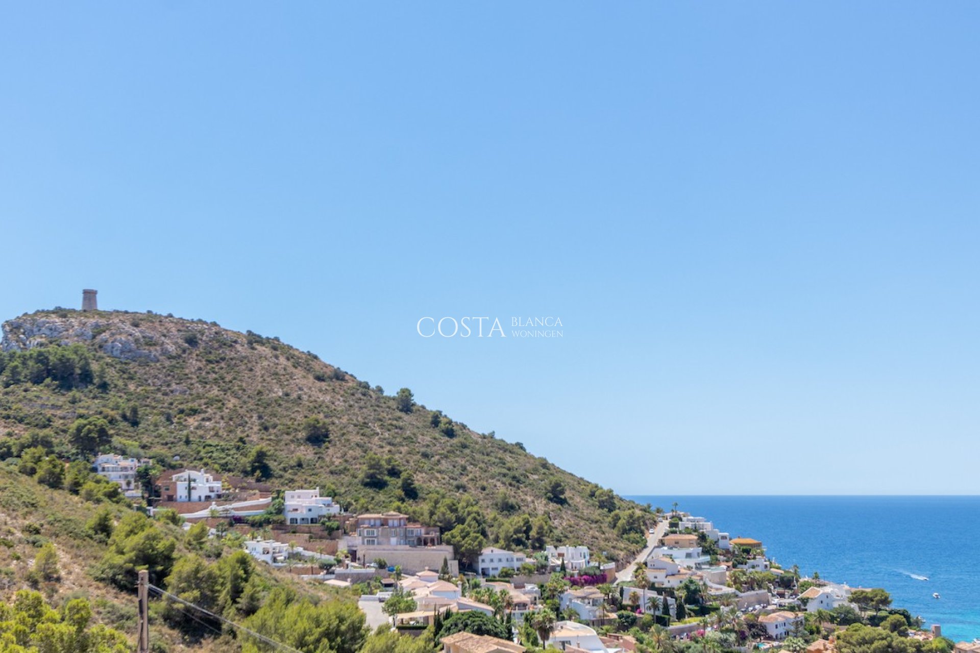 Odsprzedaż - Willa -
Moraira - El Portet