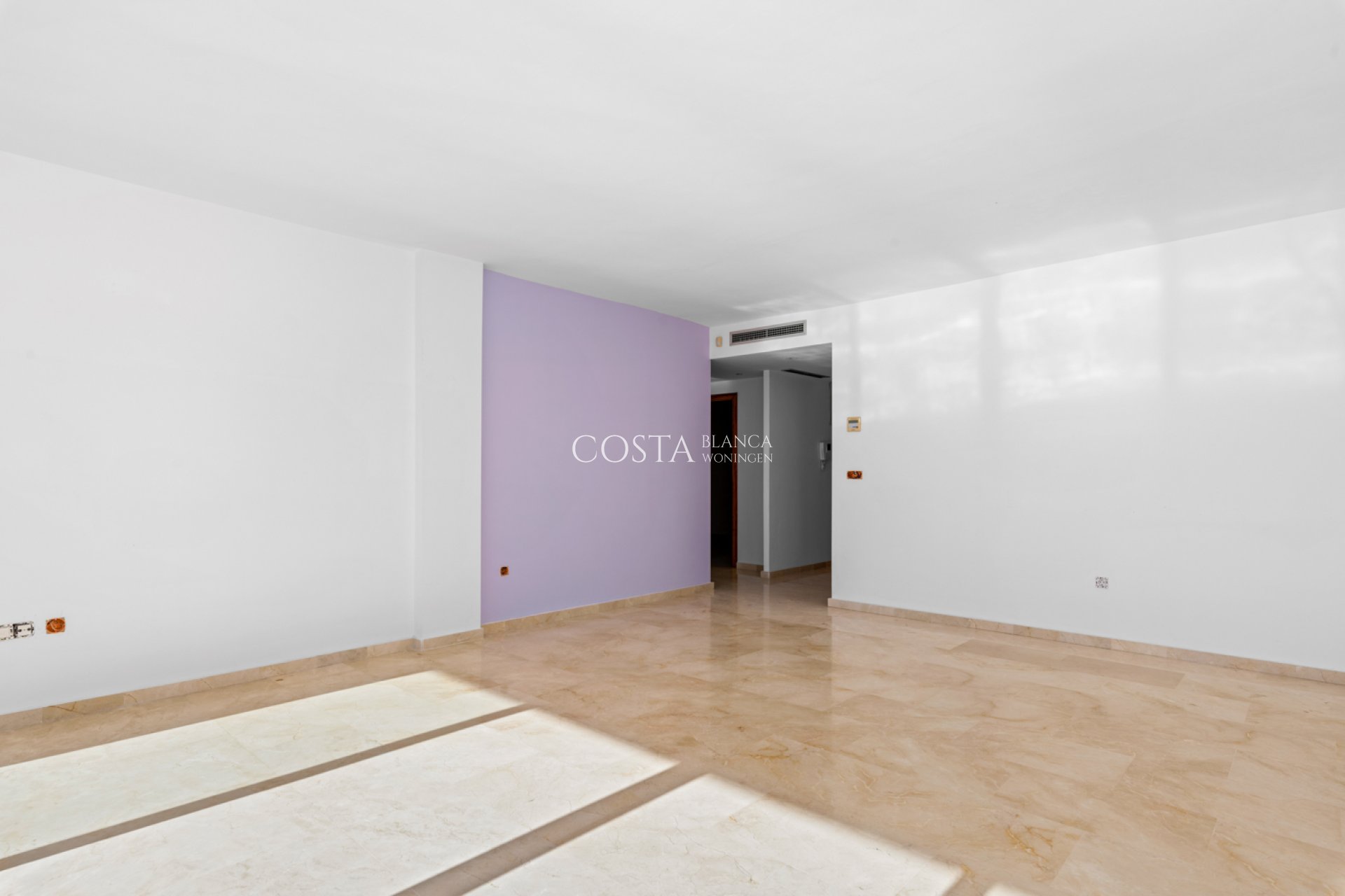 Resale - Apartment -
Altea