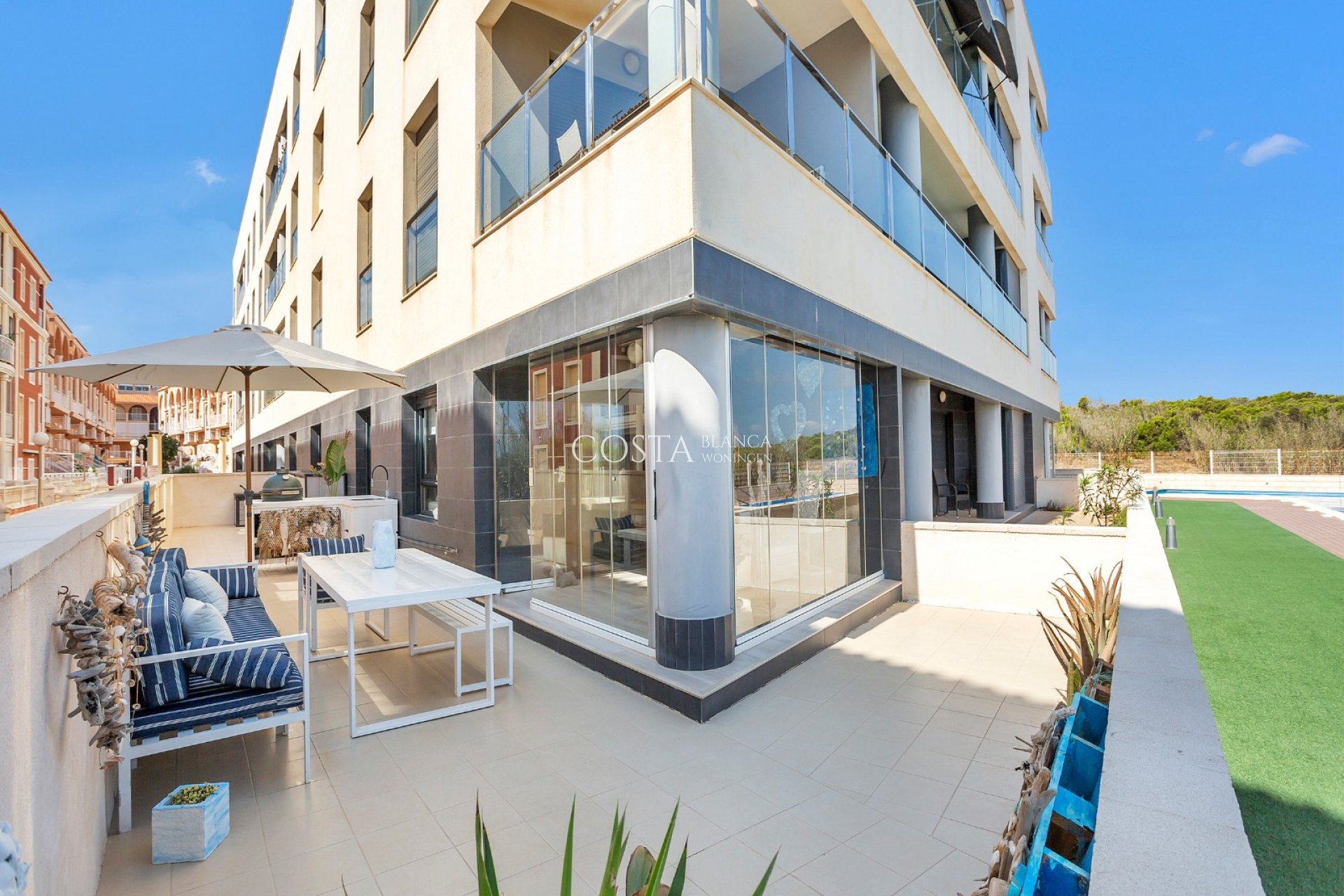 Resale - Apartment -
La Mata