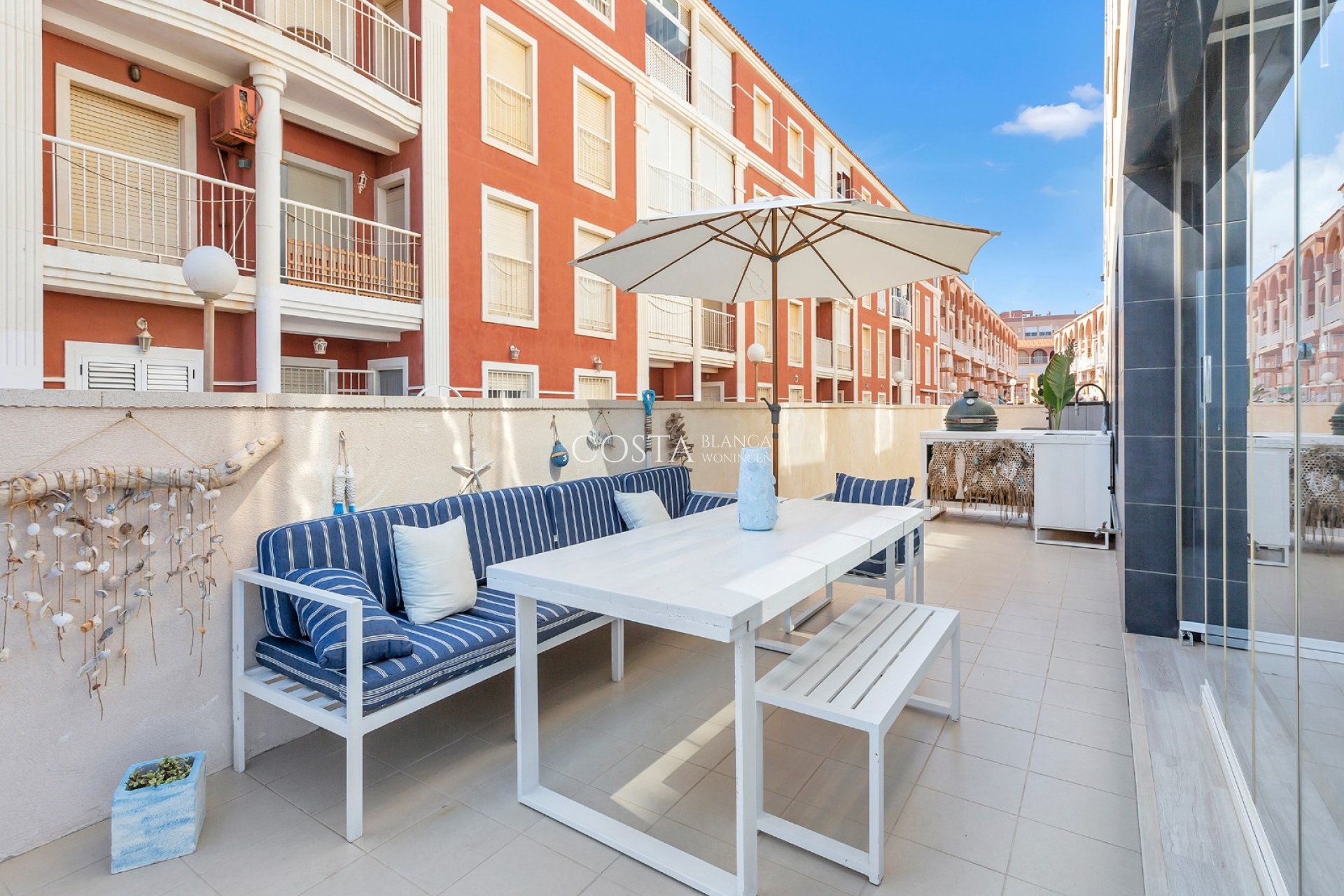 Resale - Apartment -
La Mata