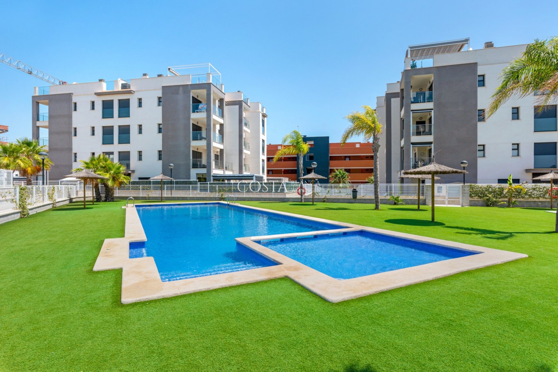 Resale - Apartment -
Orihuela Costa - Villamartín