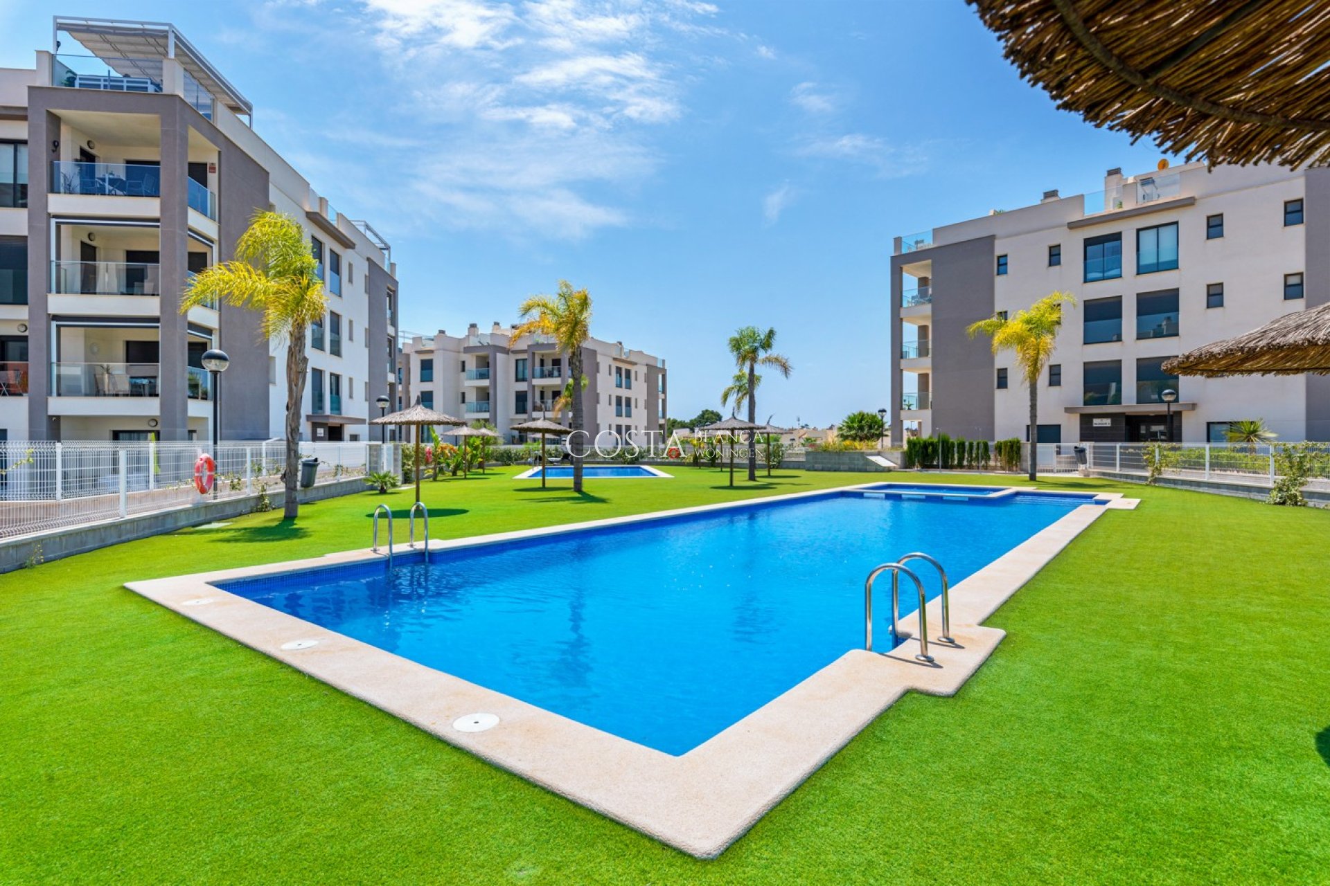 Resale - Apartment -
Orihuela Costa - Villamartín