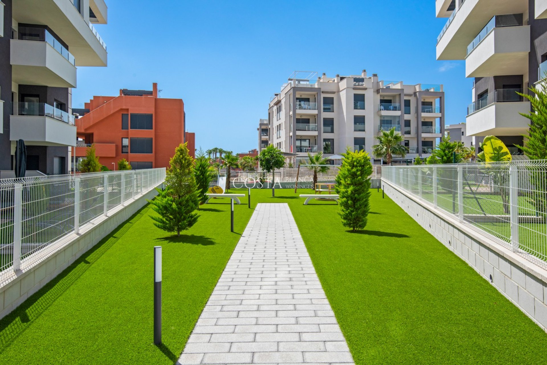 Resale - Apartment -
Orihuela Costa - Villamartín