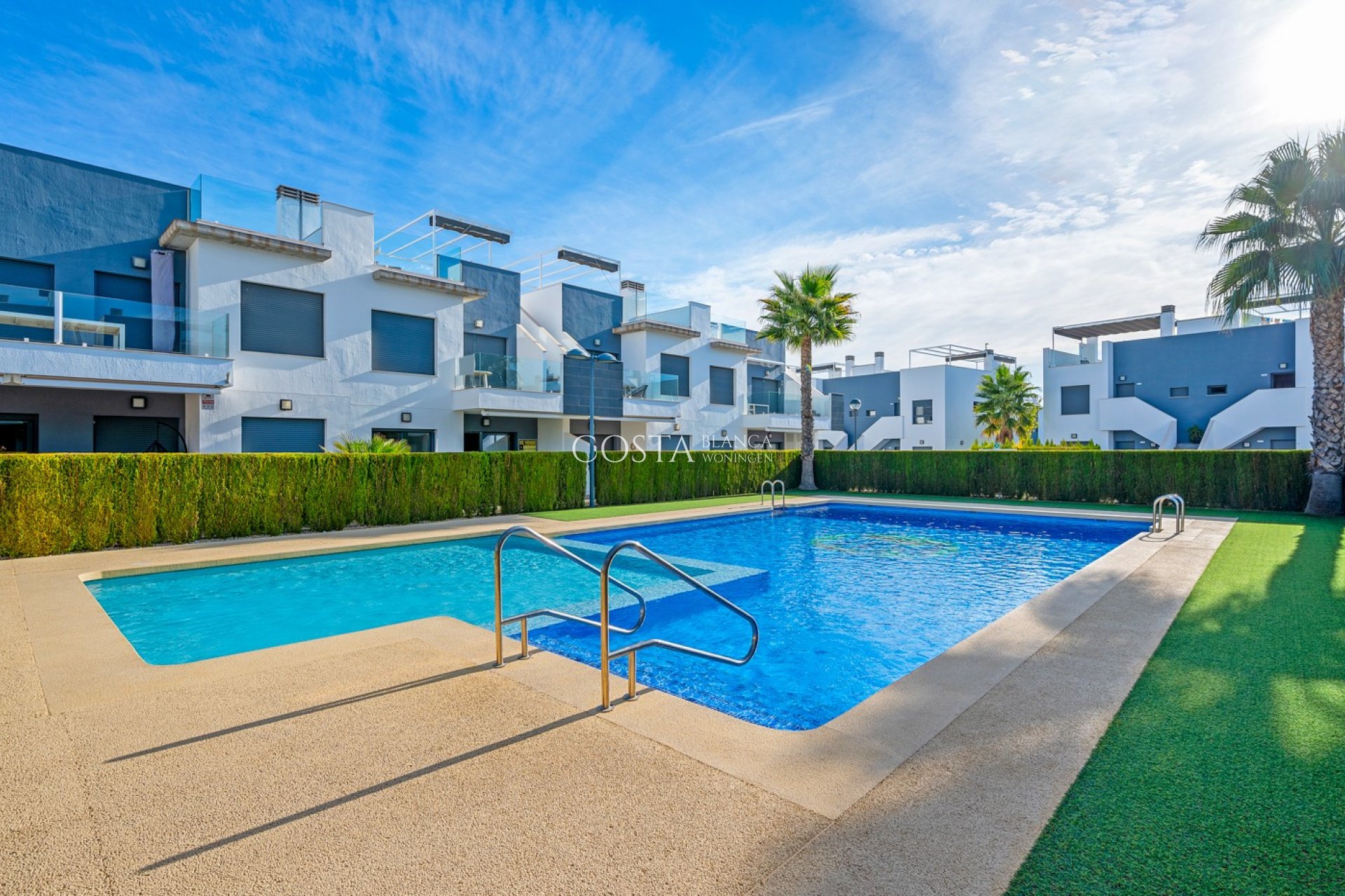 Resale - Apartment -
Pilar de la Horadada