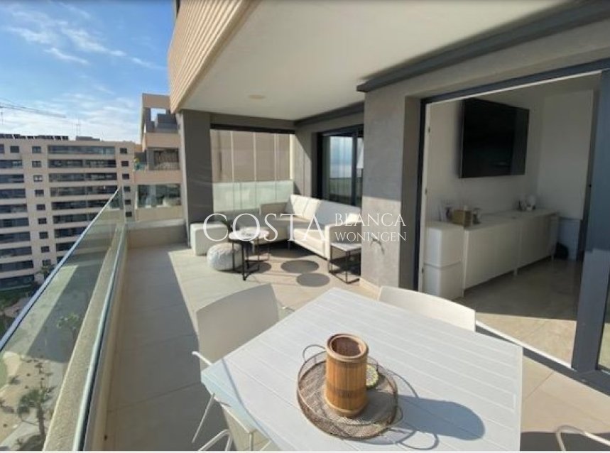 Resale - Apartment -
Torrevieja* - Punta Prima*