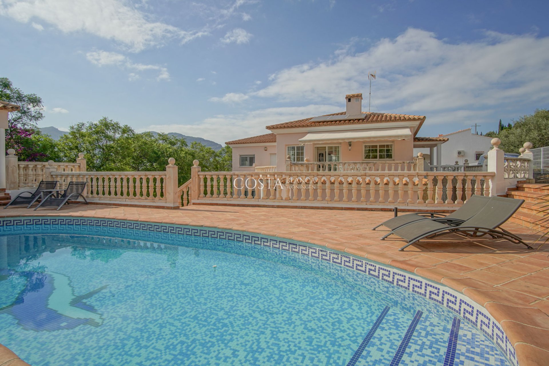 Resale - Villa -
Orba - Aspre