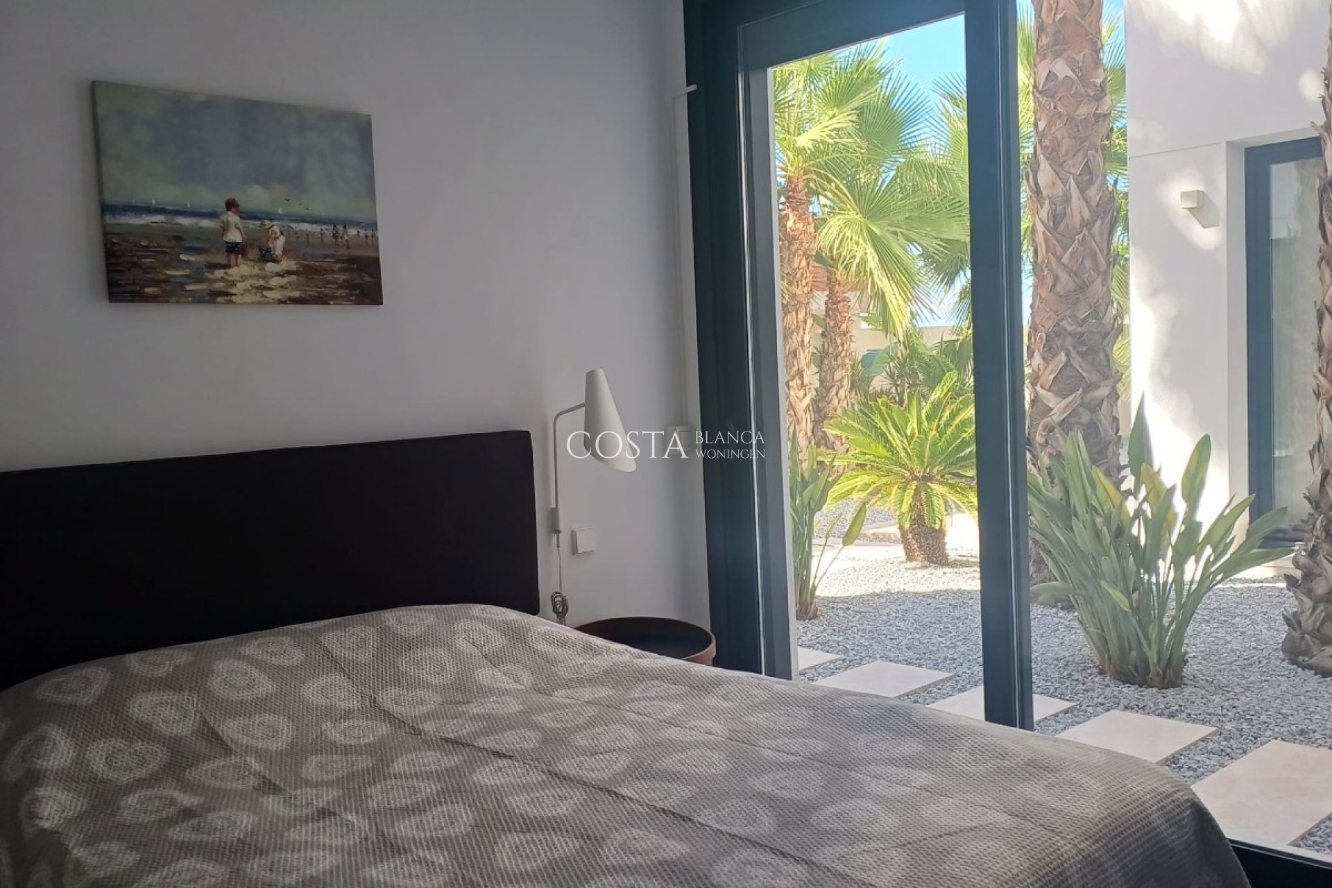 Resale - Villa -
San Fulgencio - La Marina