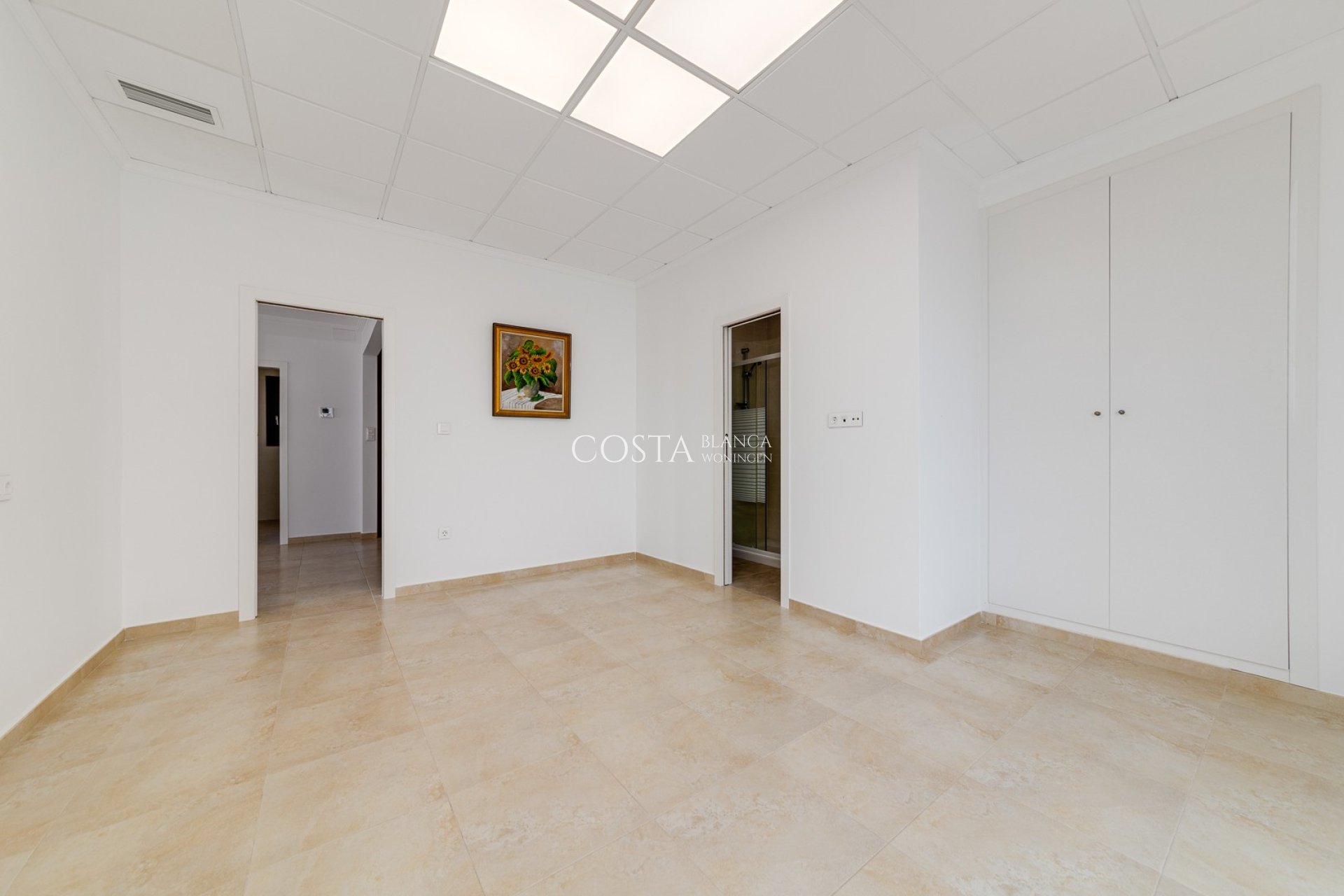 Resale - Villa -
Torrevieja - La Mata