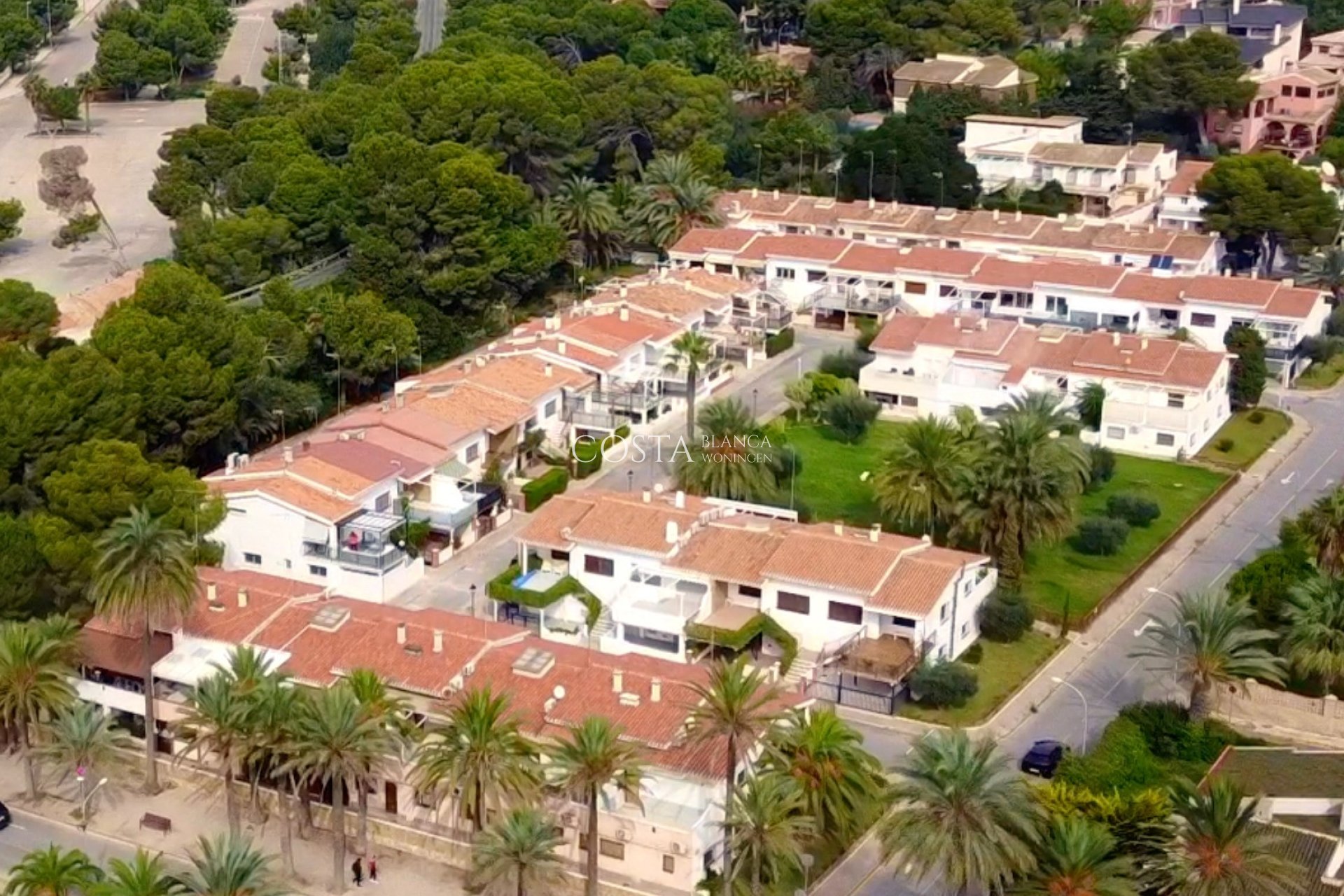 Revente - Maison -
Orihuela Costa - Dehesa de campoamor