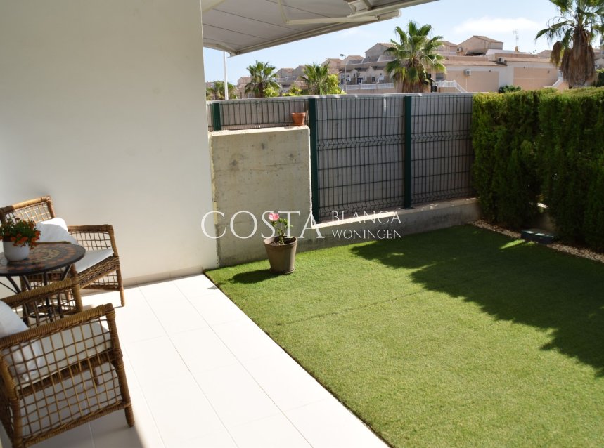 Revente - Maison -
Orihuela Costa - Punta Prima