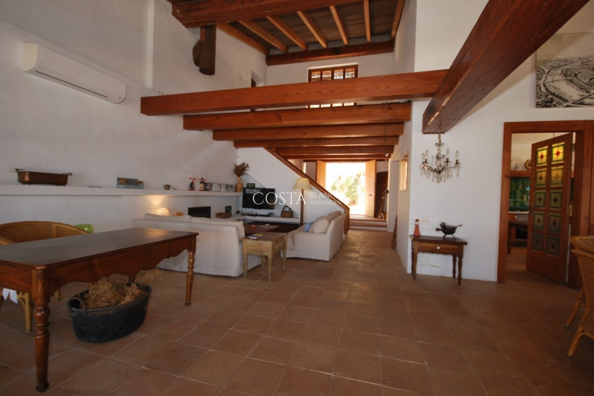 Revente - Villa -
Moraira - Benimeit