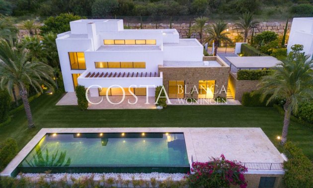 Villa - New Build - Casares - Pedregales