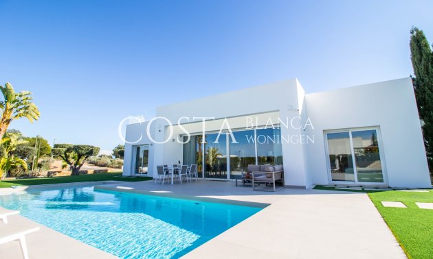 Villa - Resale - Las Colinas Golf Resort - Las Colinas golf