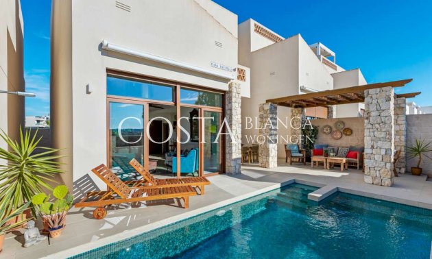 Villa - Revente -
            Benijofar - CBW-581286