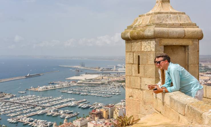 Discover the Top 10 Attractions and Activities on the Costa Blanca!