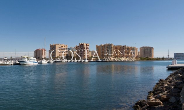 Nowy budynek - Apartament -
La Manga del Mar Menor - La Manga