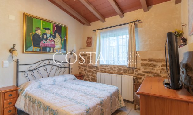 Resale - Villa -
Benissa