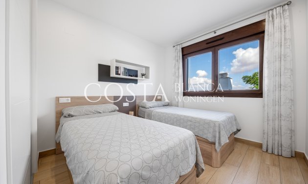 Odsprzedaż - Apartament -
Torrevieja - Los Balcones