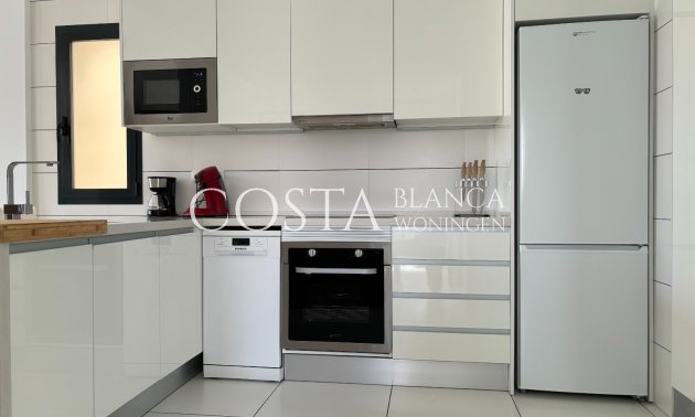 Odsprzedaż - Apartament -
Orihuela Costa - Villamartín