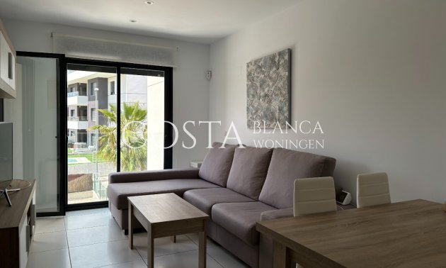 Odsprzedaż - Apartament -
Orihuela Costa - Villamartín